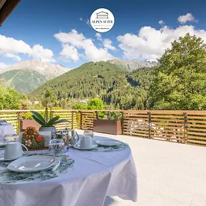 Alpen , Ponte Di Legno Italia